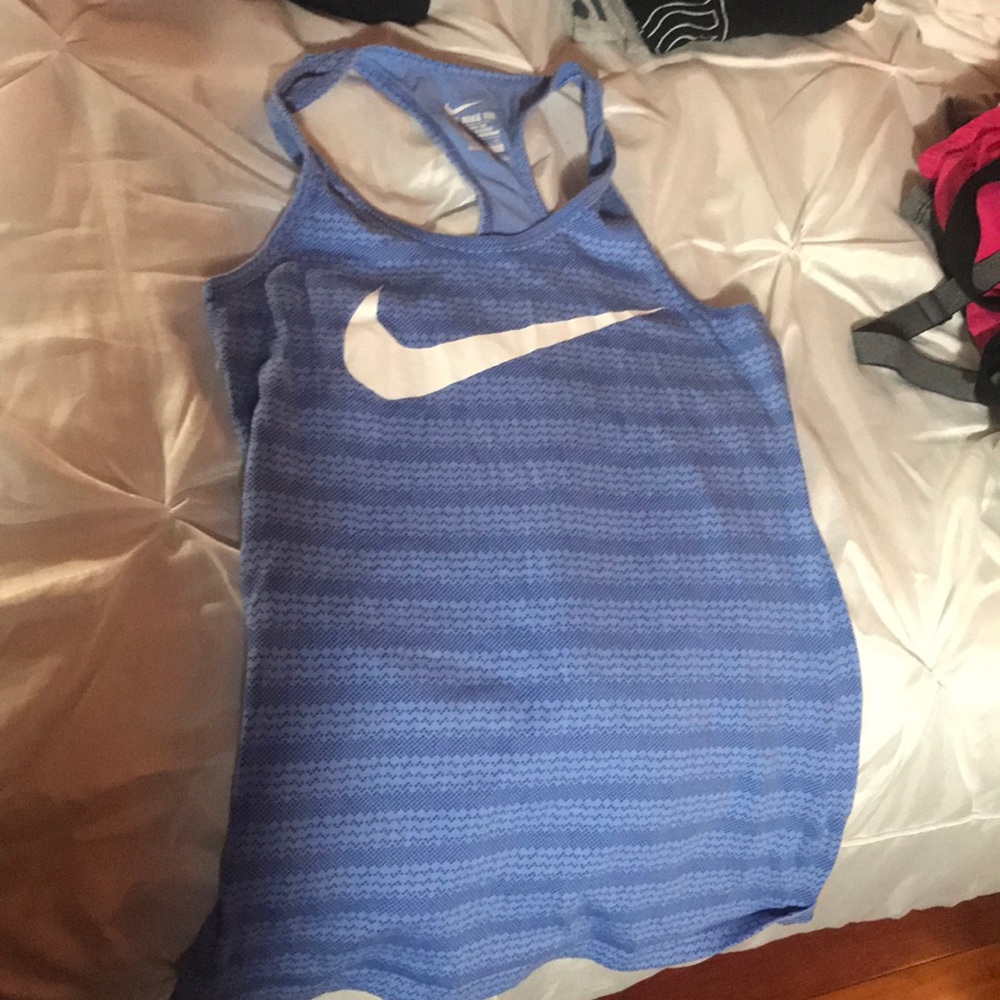 Dry fit Nike tank